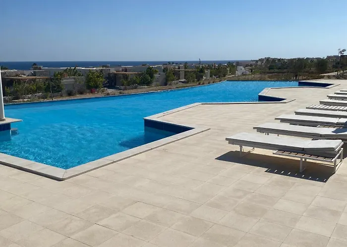 Luxury One Bedroom With Sea View In Somabay Apartman